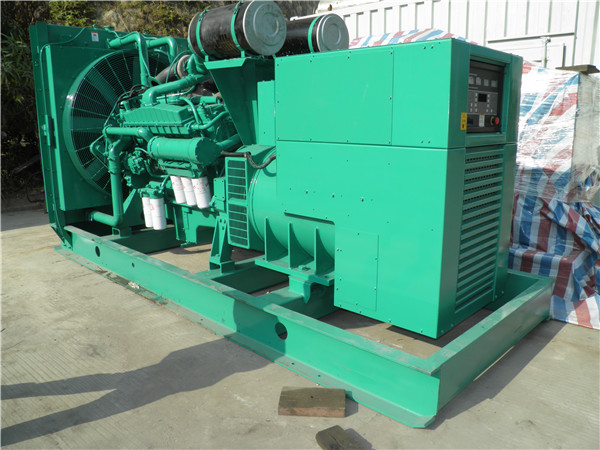 西宁发电机租赁-厂家给大家介绍发电机失磁现象