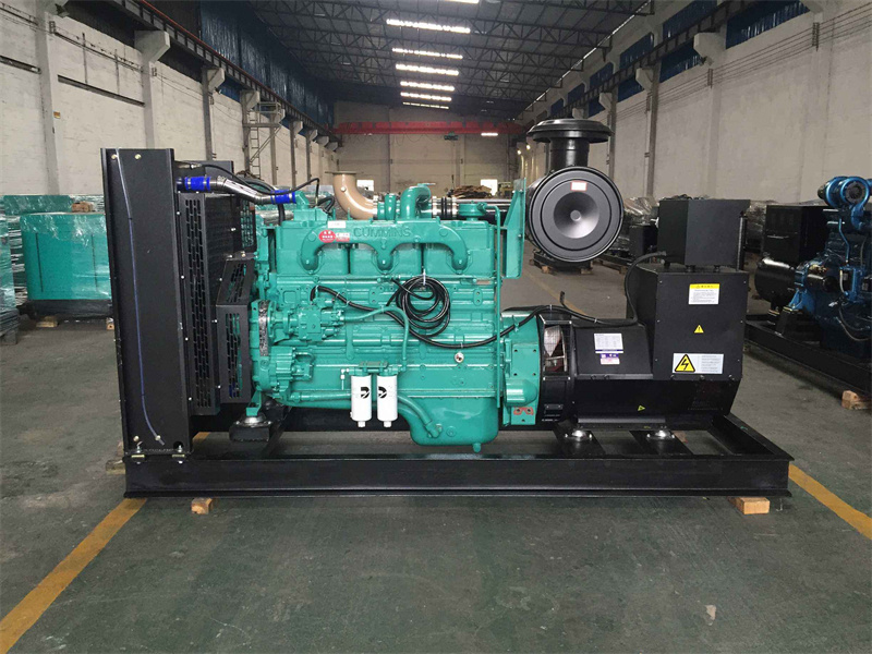 西宁发电机出租租赁如何保证柴油发电机组的正常运行？