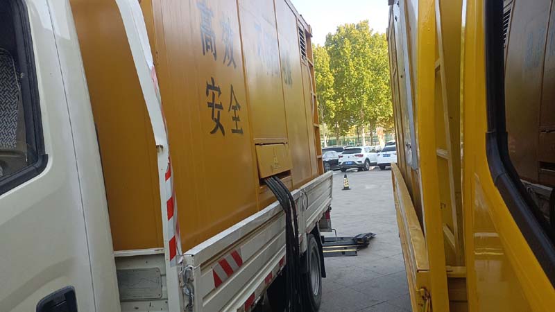 西宁如何判断柴油发电机组和UPS电源的切换时间是否符合要求？