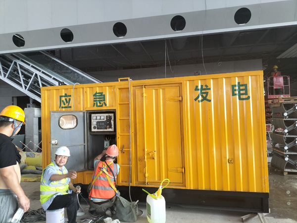 西宁怎样判断空气滤清器是否需要更换？
